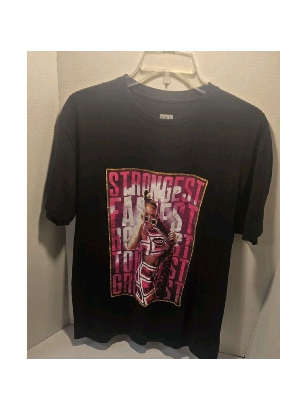 Bianca Belair EST of WWE Strongest Fastest Great T-Shirt M - Picture 1 of 5